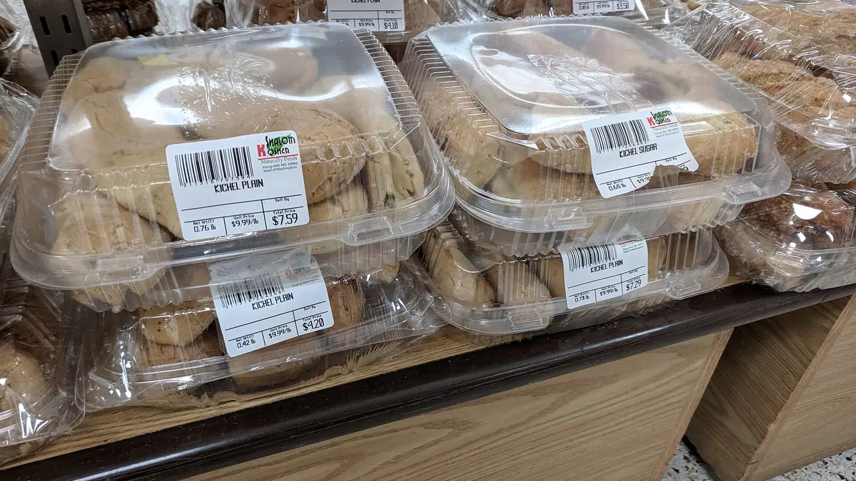 Clark's Bakery – bakery in Charleston, Dundee